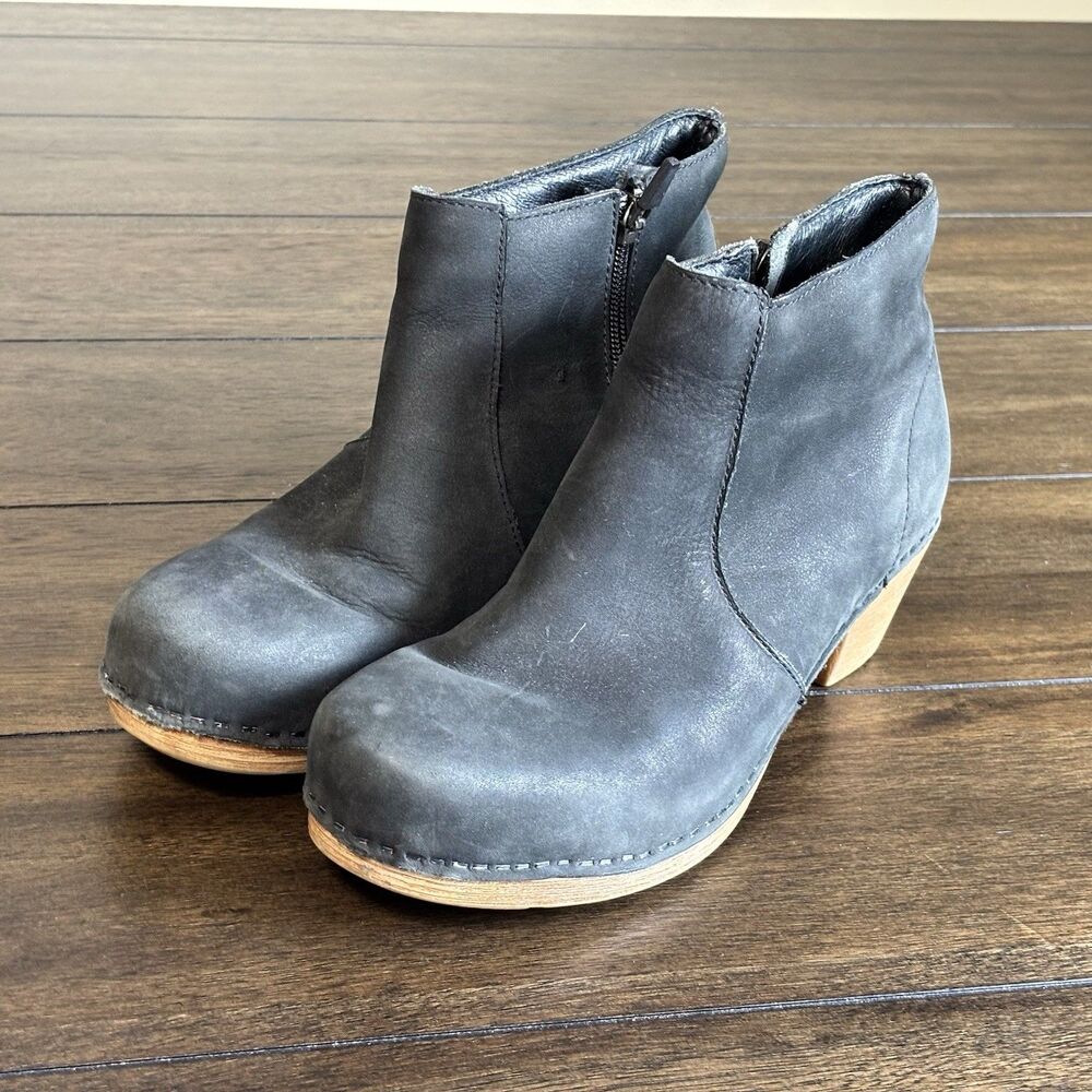 Dansko Lizanne Ankle Boots Women’s Size EU 38 US 7.5 Black Leather EUC